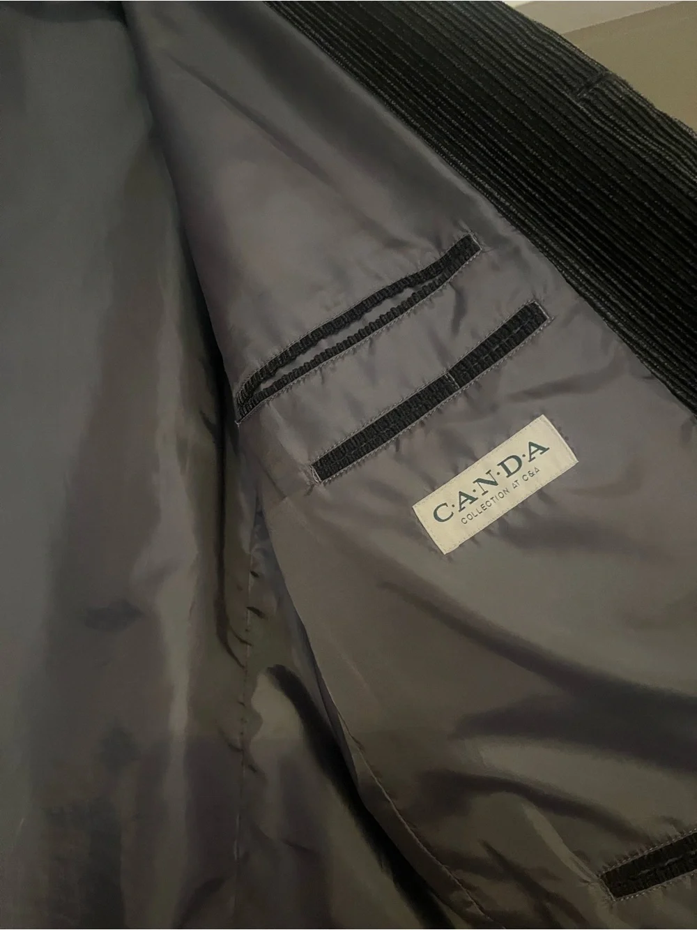 Canda collection at C&A versatile black